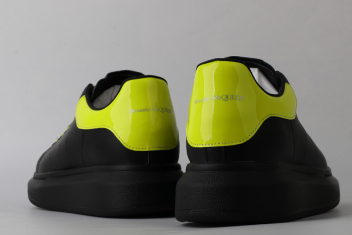 ALEX MCQU SNEAKER