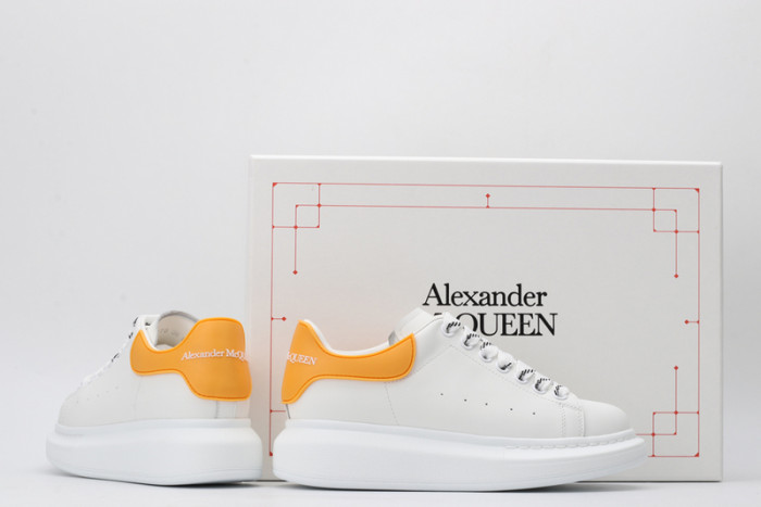 ALEX MCQU SNEAKER