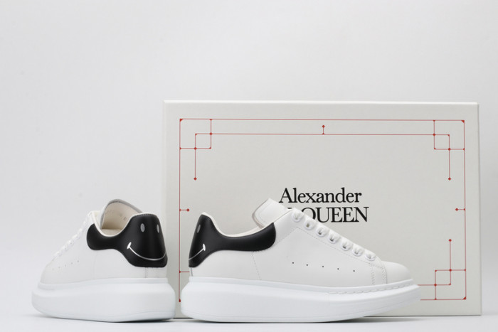 ALEX MCQU SNEAKER