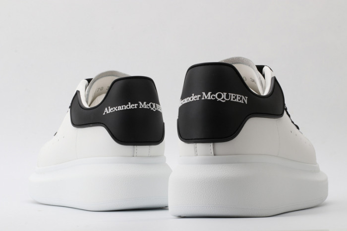 ALEX MCQU SNEAKER