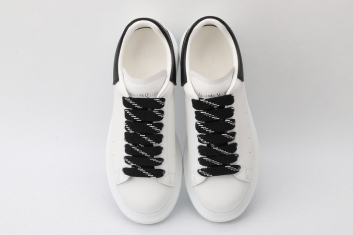 ALEX MCQU SNEAKER