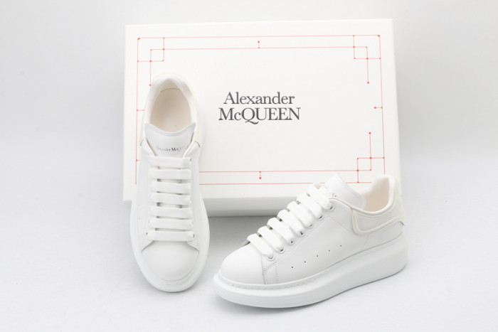 ALEX MCQU SNEAKER