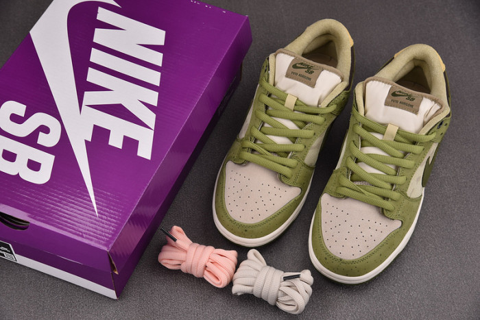 Nike SB Dunk Low Yuto Horigome Matcha HF8022-300