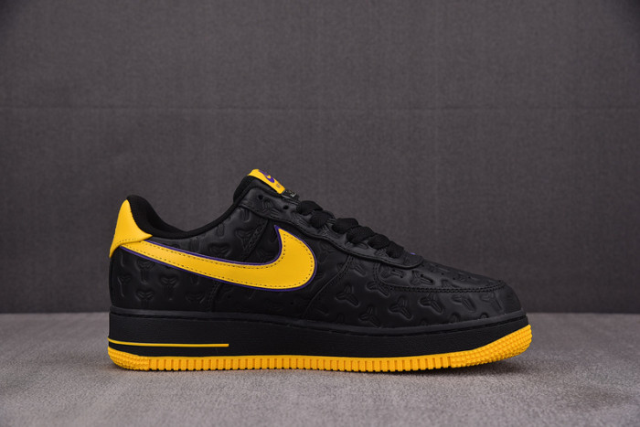 Nike Air Force 1 Low Kobe Bryant Lakers Away (Numbered Edition of 8000)  HV5122-001