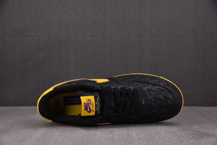 Nike Air Force 1 Low Kobe Bryant Lakers Away (Numbered Edition of 8000)  HV5122-001