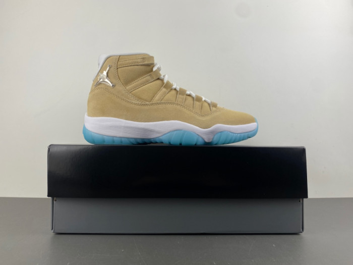 Air Jordan 11 Retro H-Town  IO8960-707
