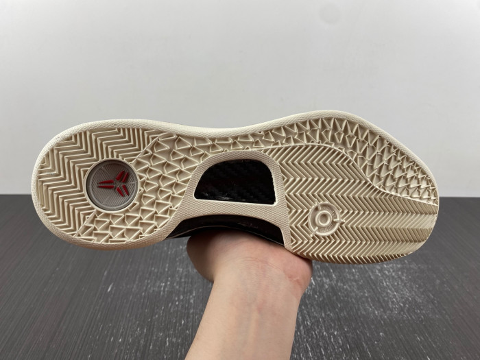 NK Kobe 8 Milk Snake 555035-601