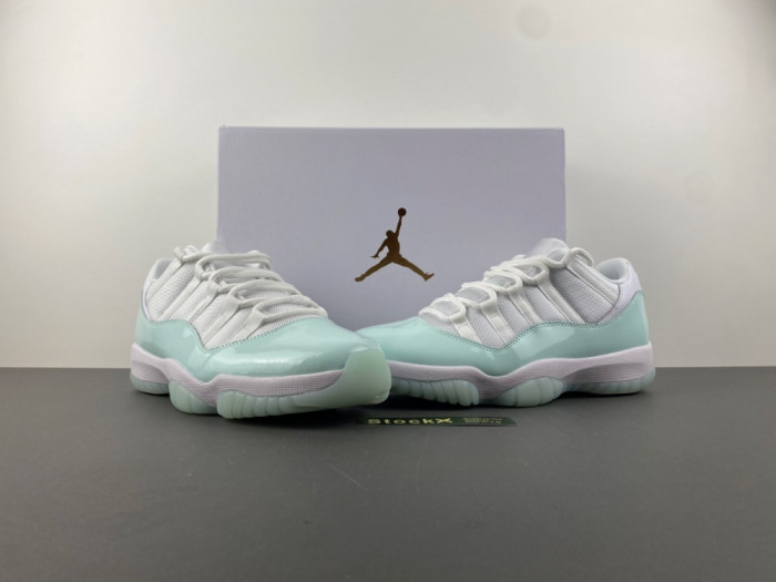 Air Jordan 11 Retro Low Igloo (Women