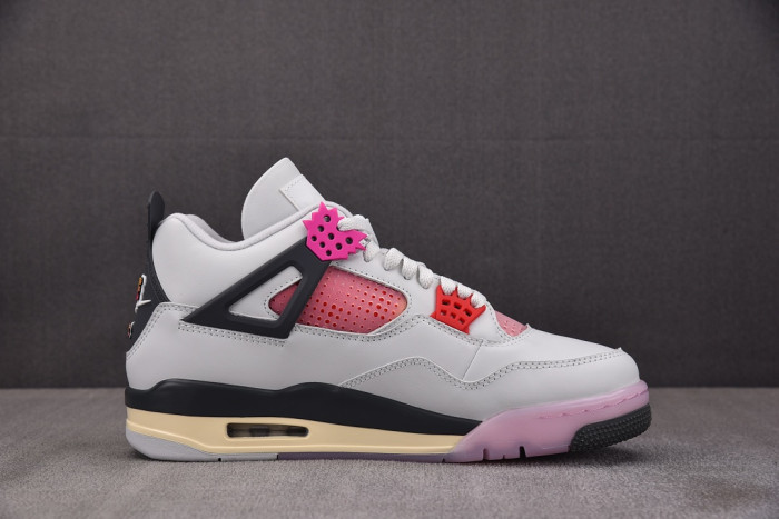 Air Jordan 4 Retro Comic JA1135-100