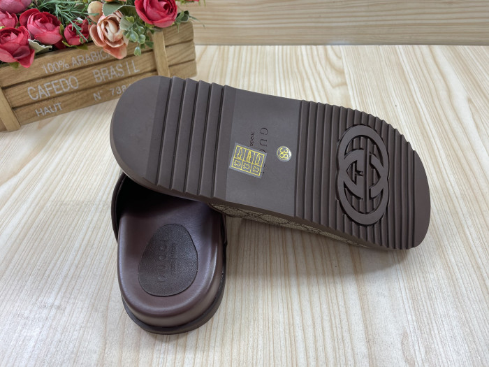 GUI SANDAL