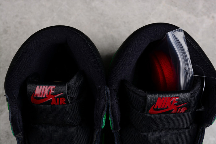 Air Jordan 1 Retro High Pine Green Black 555088-030