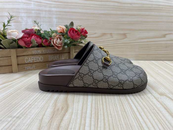 GUI SANDAL
