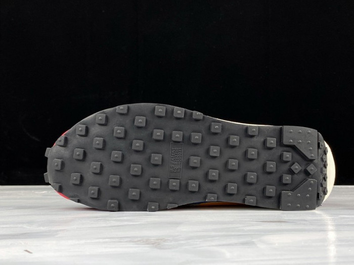 NIKE LD WAFFLE SACAI BLUE MULTI BV0073-400