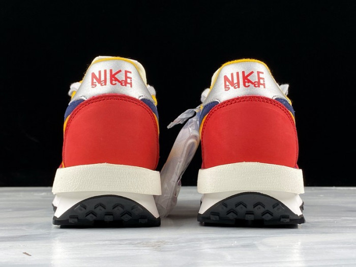 NIKE LD WAFFLE SACAI BLUE MULTI BV0073-400