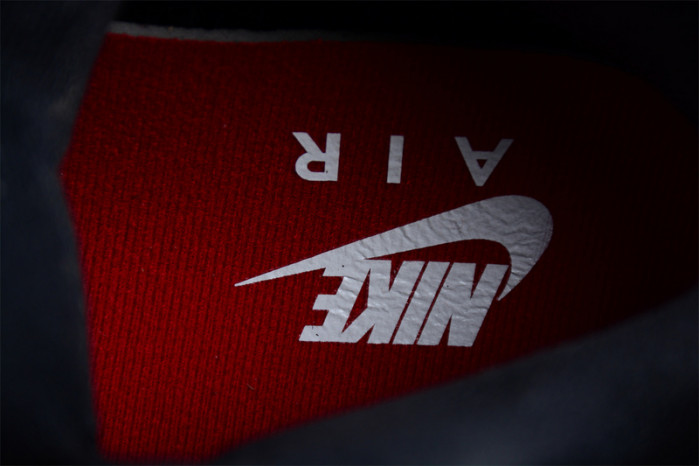 AIR JORDAN 5 BLACK METALLIC (2016) 845035-003