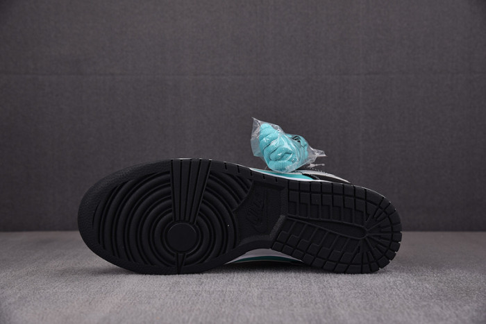 Nike SB Dunk Low D1am0nd S*pply Co. 304292-402