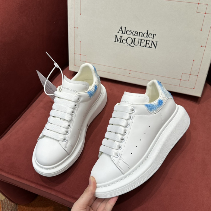 ALEX MCQU SNEAKER