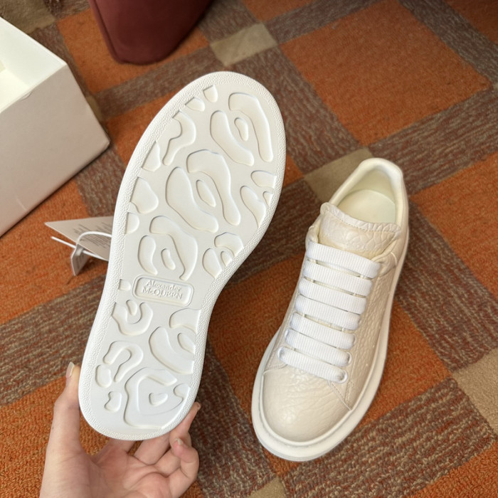 ALEX MCQU SNEAKER
