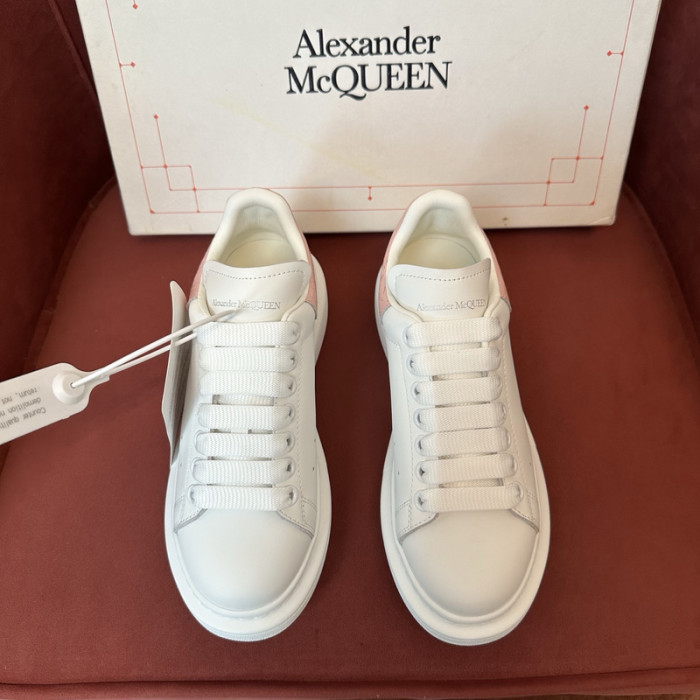 ALEX MCQU SNEAKER