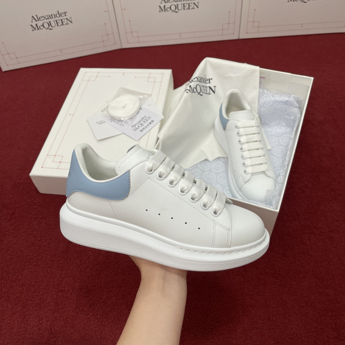 ALEX MCQU SNEAKER