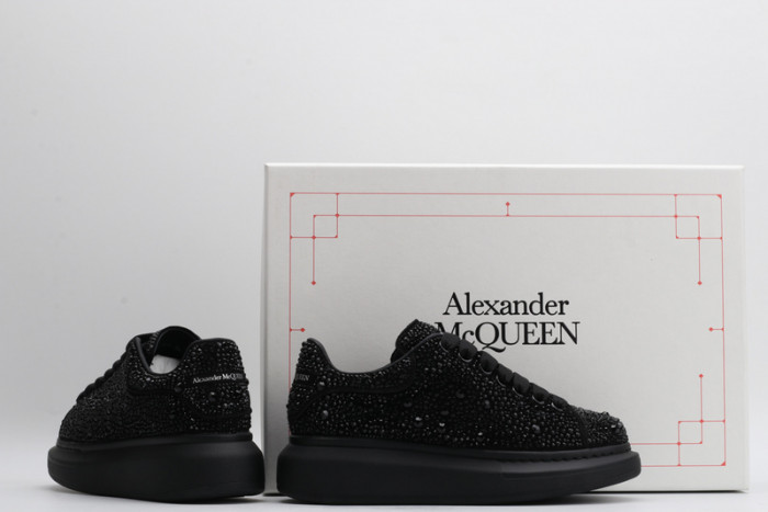 ALEX MCQU SNEAKER