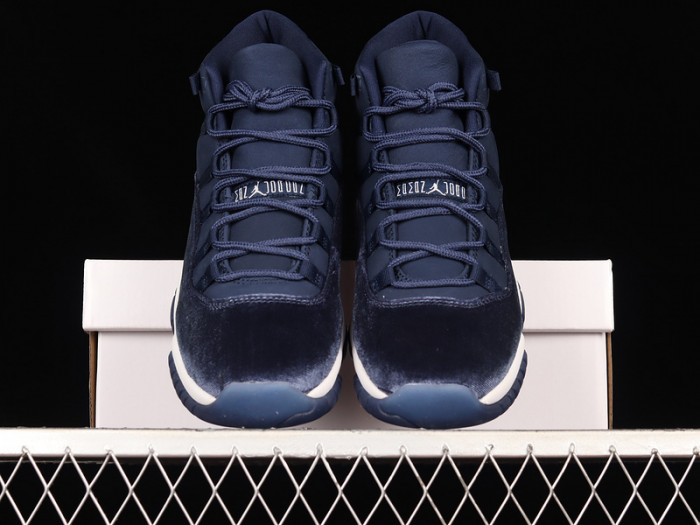 Air Jordan 11 Velvet “Midnight Navy” AR0715-441