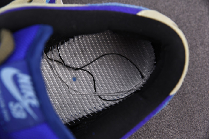 NIKE DUNK LOW SB CELADON BQ6817-301