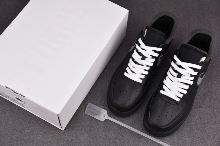 Nike Air Force 1 Low 