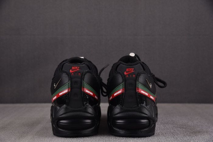 Nike Air Max 95 SP Undefeated Black  IB4453-001