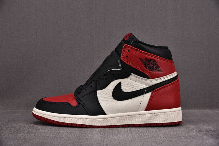 AIR JORDAN 1 RETRO HIGH BRED TOE OG 555088-610