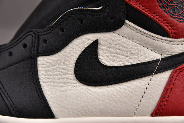 AIR JORDAN 1 RETRO HIGH BRED TOE OG 555088-610