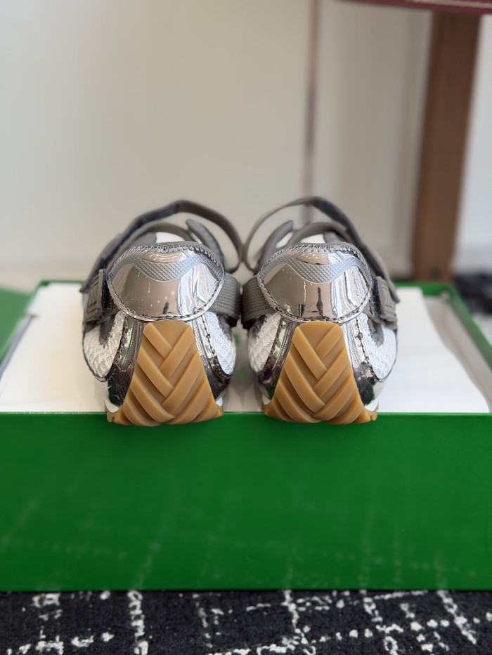 BV sandal
