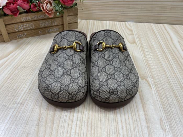 GUI SANDAL
