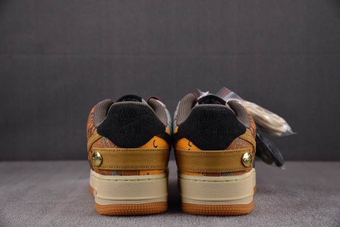 AIR FORCE 1 LOW TRAVIS SCOTT CACTUS JACK - CN2405-900