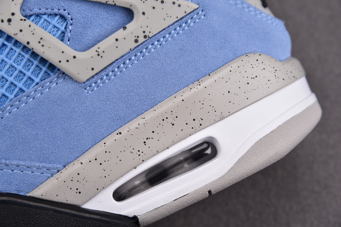 AIR JORDAN 4 SE “UNIVERSITY BLUE” CT8527-400