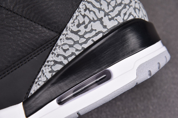 Air Jordan 3 “Green Glow” CT8532-031