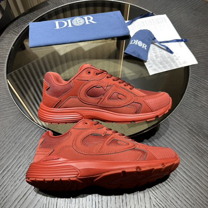 D10R SNEAKER