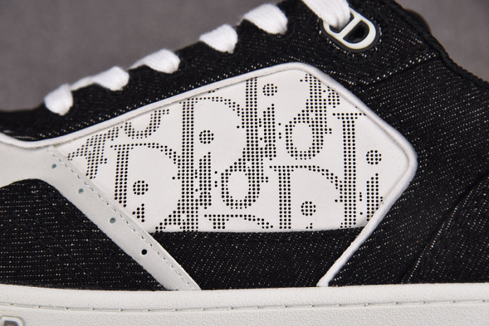 D10R B27 LOW SNEAKER