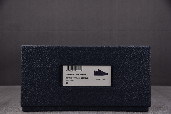 D10R B27 LOW SNEAKER