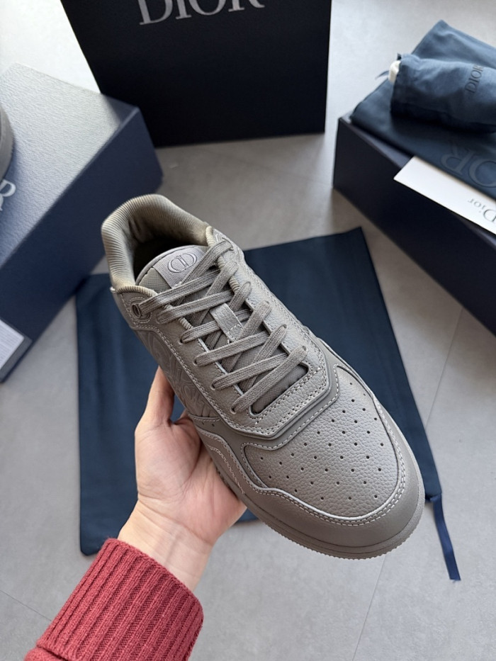 D10R B27 LOW SNEAKER