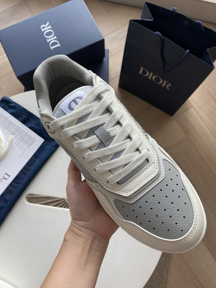 D10R B27 LOW SNEAKER