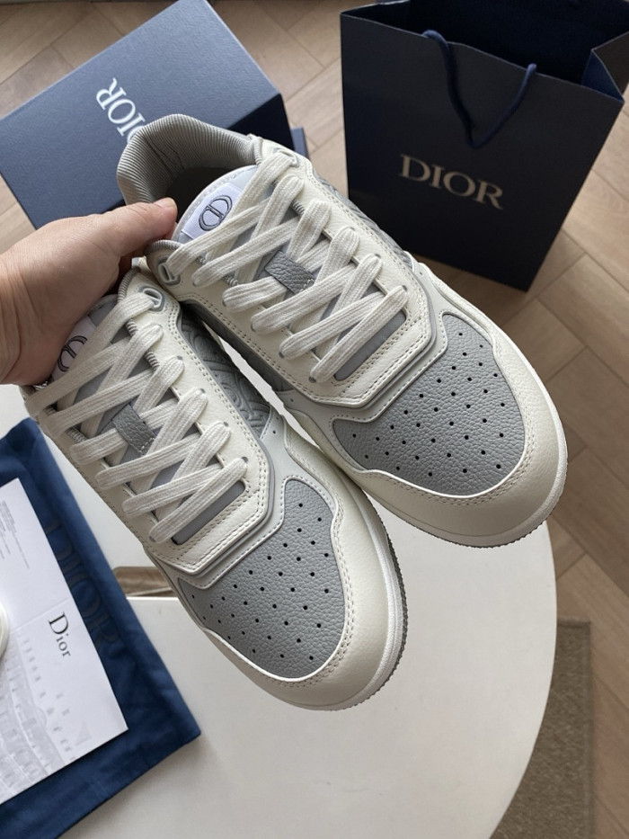 D10R B27 LOW SNEAKER