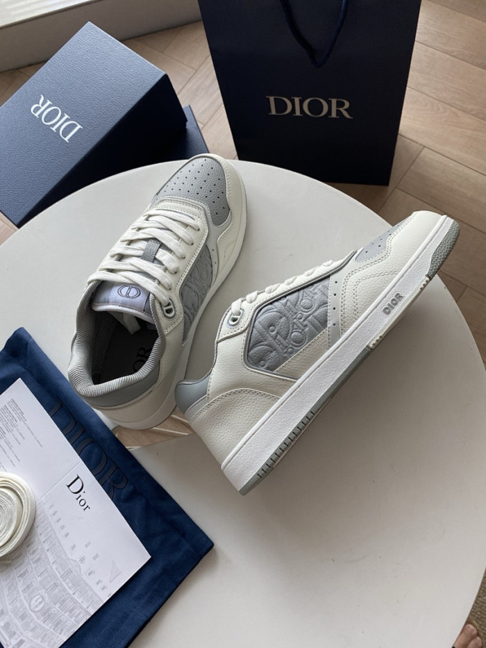 D10R B27 LOW SNEAKER