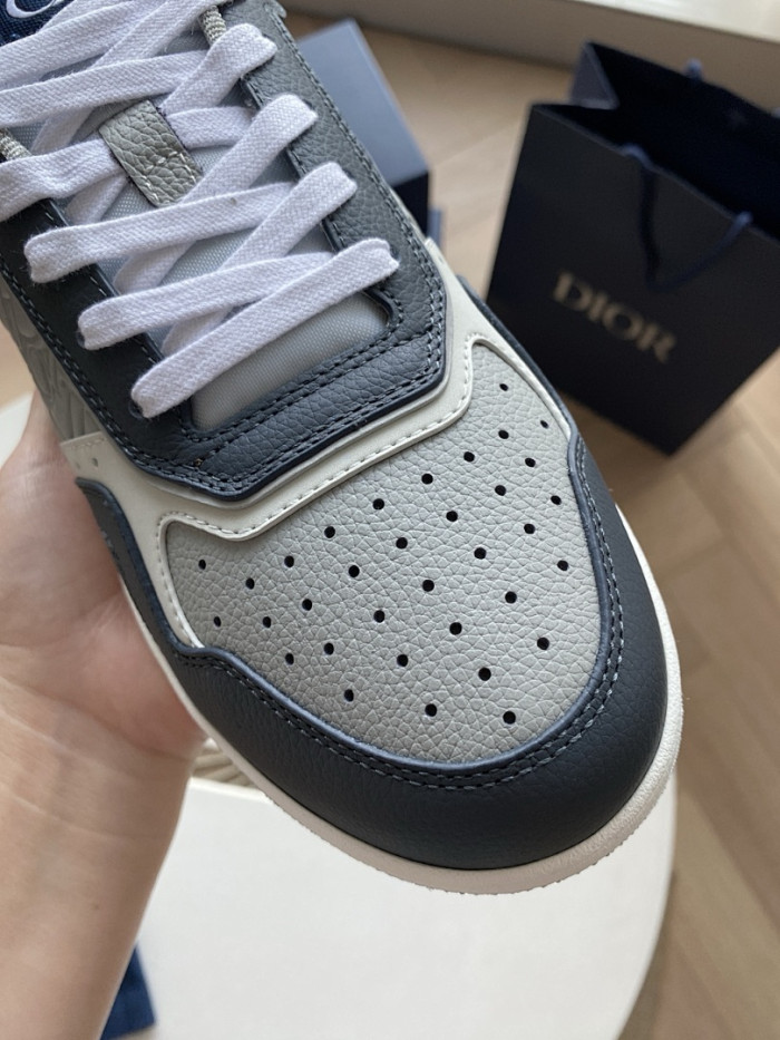 D10R B27 LOW SNEAKER
