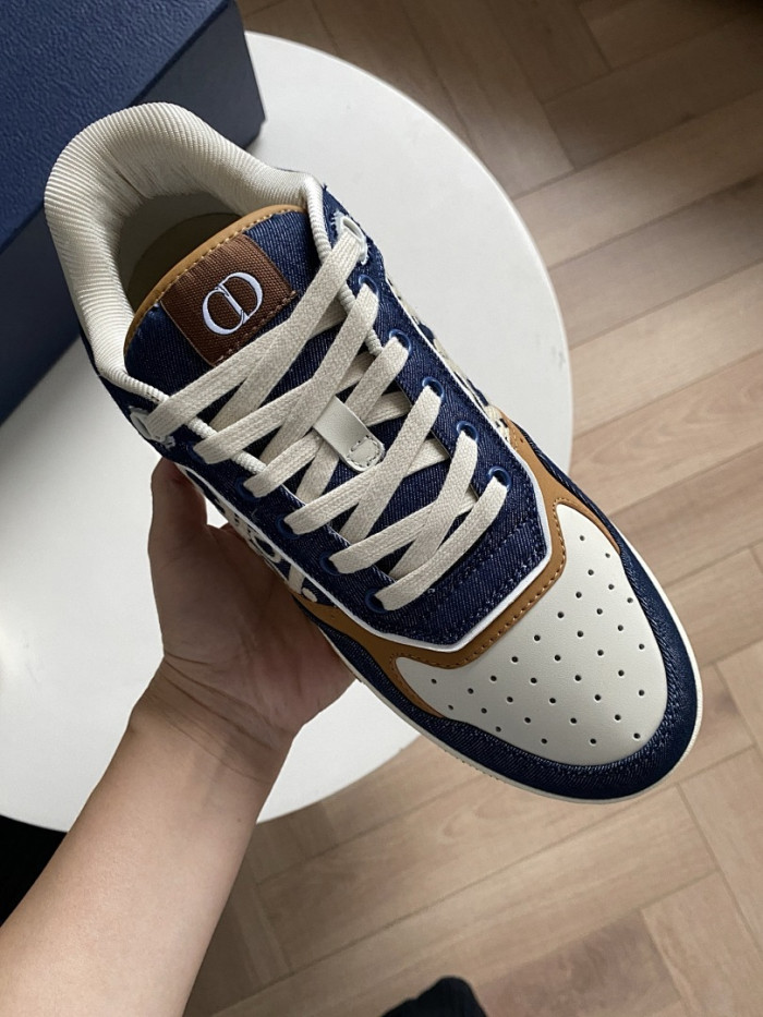 D10R B27 LOW SNEAKER