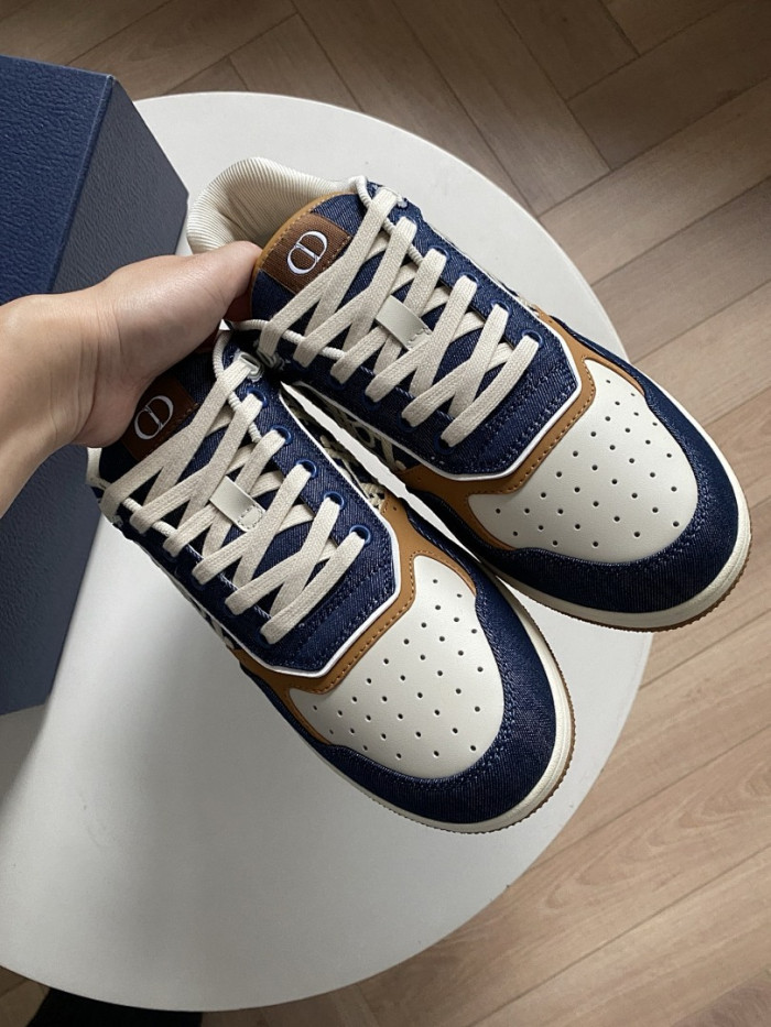 D10R B27 LOW SNEAKER
