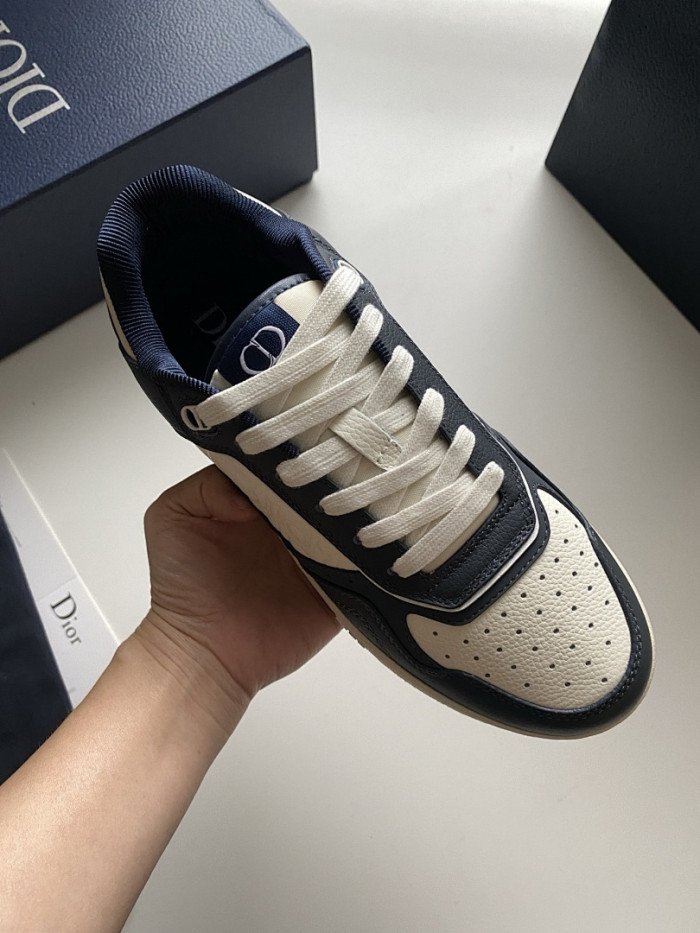 D10R B27 LOW SNEAKER