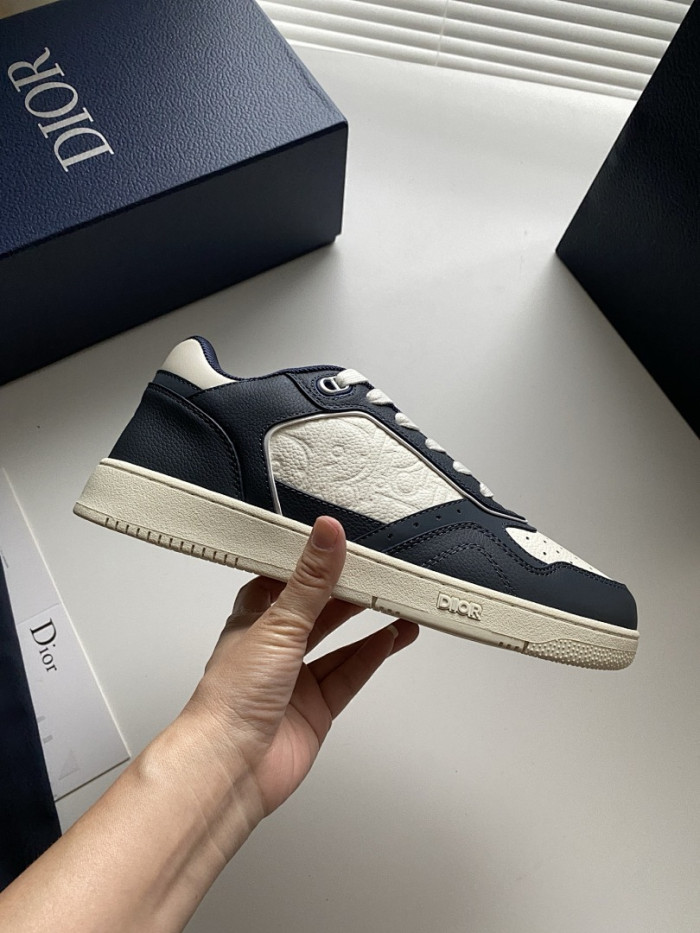 D10R B27 LOW SNEAKER
