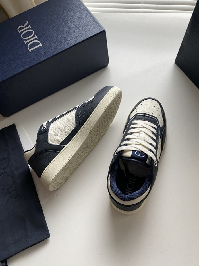 D10R B27 LOW SNEAKER