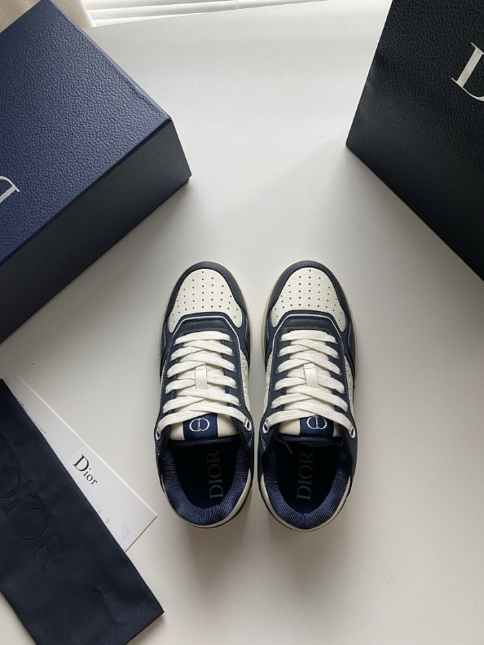 D10R B27 LOW SNEAKER